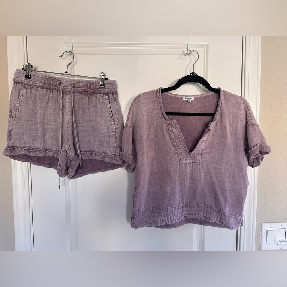 Splendid v-neck short sleeve lilac lounge top + matching Cara drawstring shorts